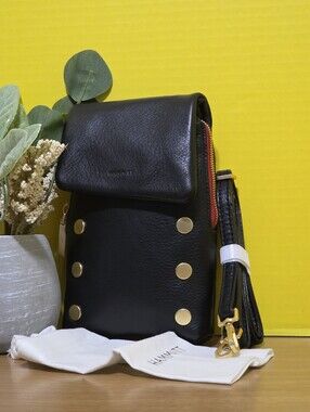 Hanmitt Black Leather Crossbody Bag with Gold Accents